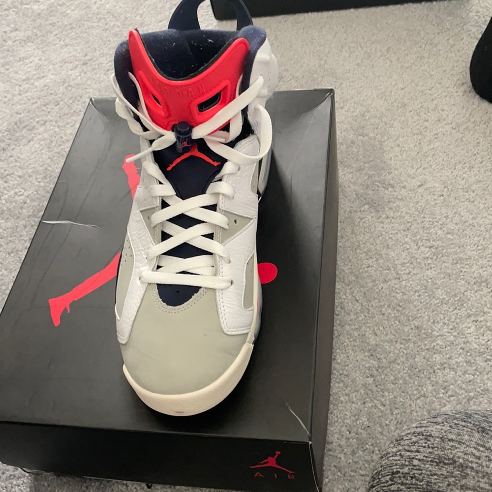 Jordan Retro 6